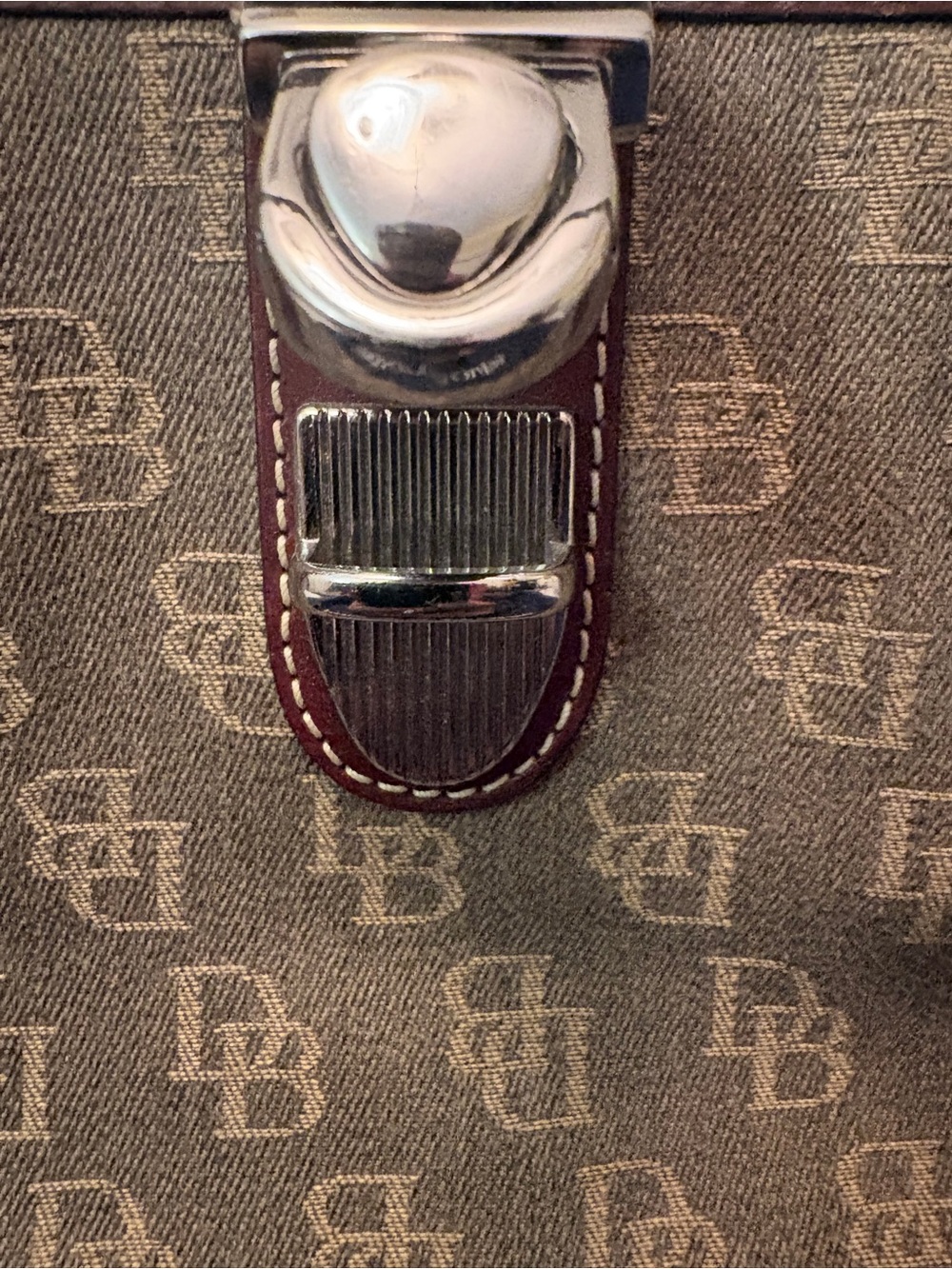 Dooney & Bourke Vintage Olive Monogram Satchel Pink Interior Push Lock Dust Bag - Picture 9 of 16